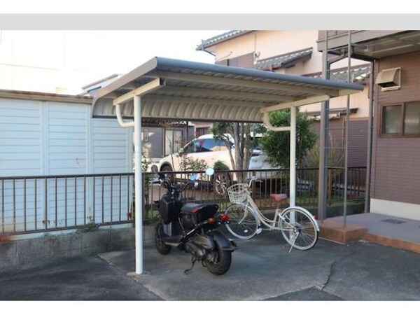 駐輪場