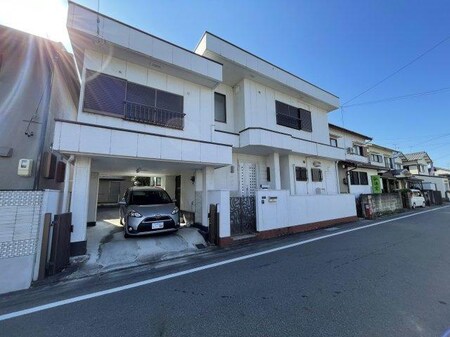 西市場４丁目貸家外観写真
