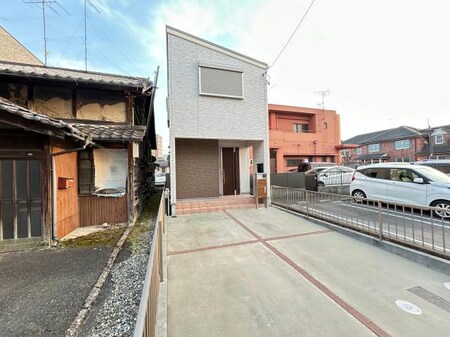 西枇杷島町大野貸家外観写真