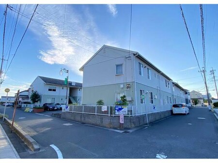 フレグランス七宝外観写真