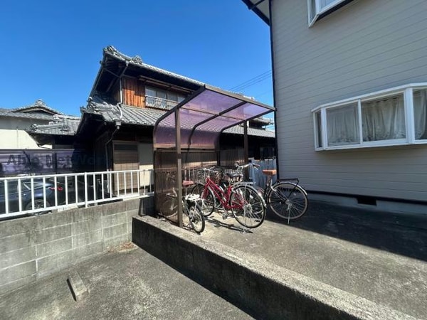 駐輪場