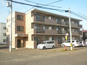 メゾンシェリール外観写真