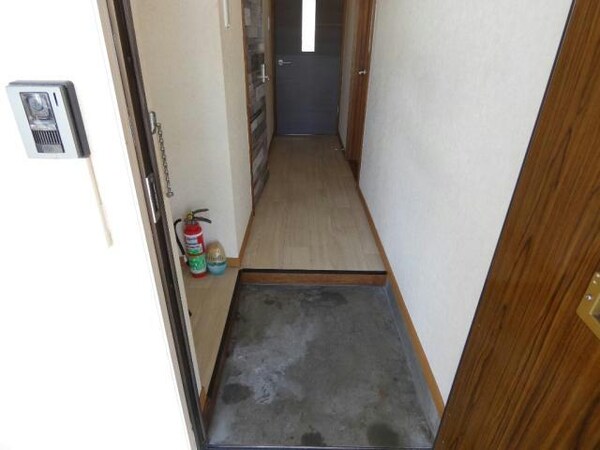 玄関回り