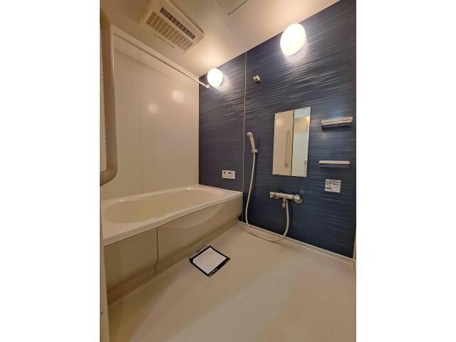 物件内観写真8　(追い焚き出来ます)