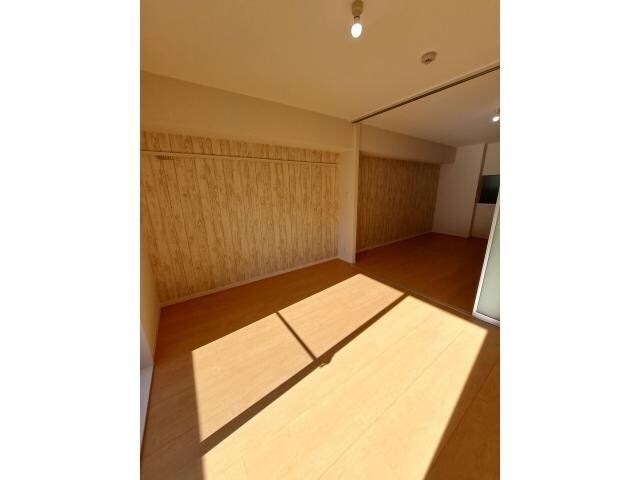 物件内観写真25　(明るいお部屋)