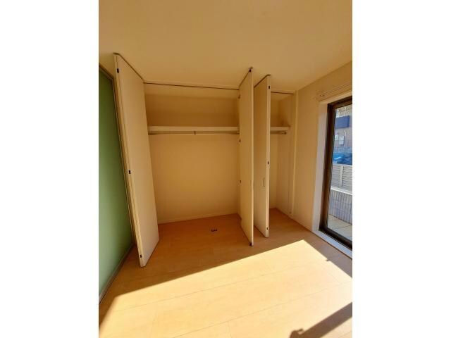 物件内観写真26　(大きな収納)