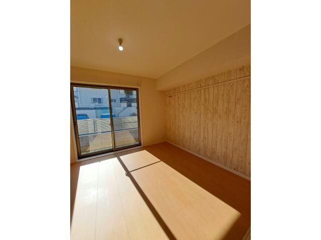 物件内観写真27　(陽当たり良好)