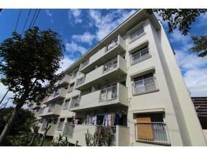 翠ヶ丘団地2号棟外観写真