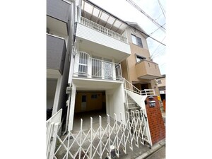 川西町藤川貸家外観写真