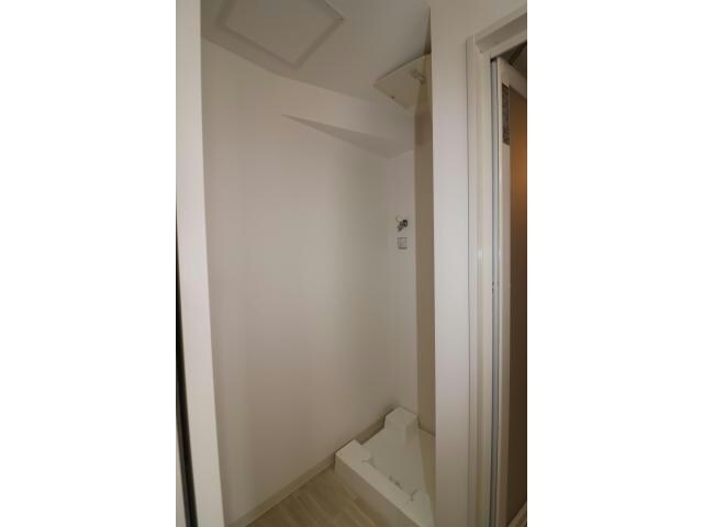 物件内観写真12　(洗濯機置き場)