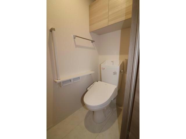 物件内観写真8　(多機能トイレ)