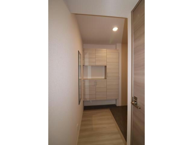 物件内観写真9　(下駄箱付き)