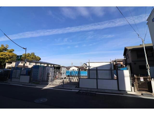 物件外観写真1　(11月23日現地撮影)