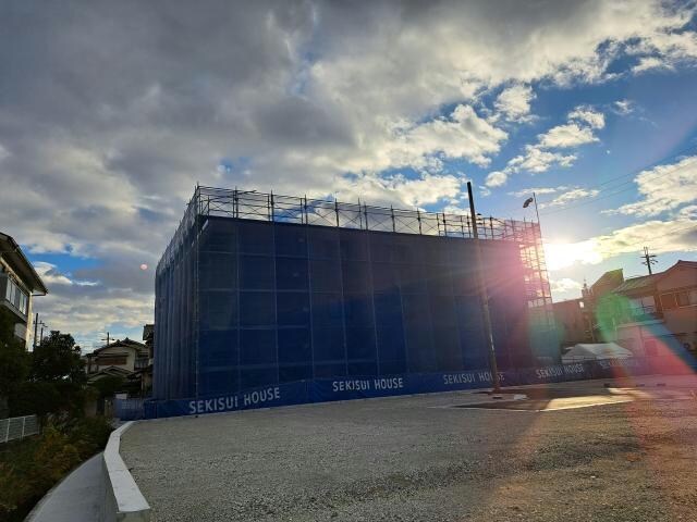 物件外観写真2　(12月4日撮影)