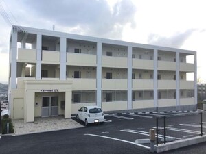 ブルースカイＩ．Ｙ外観写真