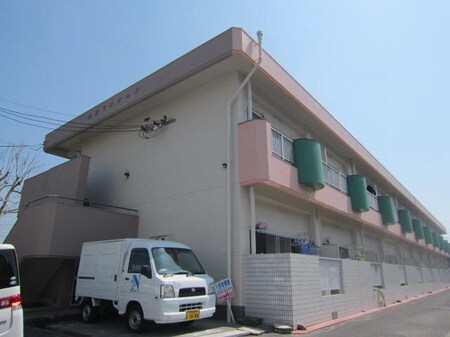 山崎マンション外観写真