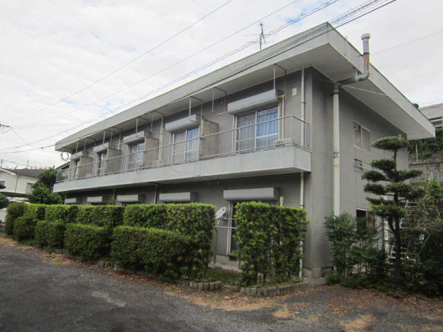串田アパート