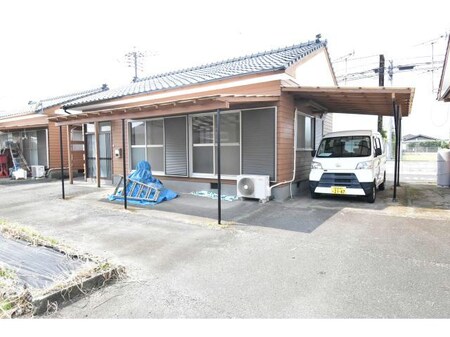 東郷貸家　２号棟外観写真