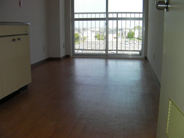 物件内観写真13　(居室)