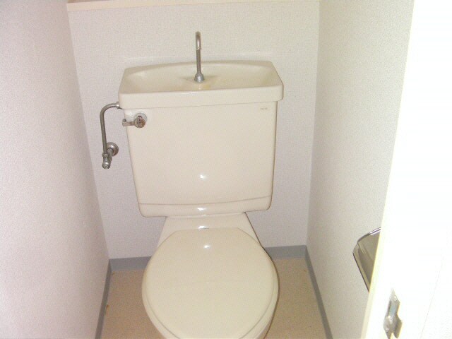 物件内観写真15　(トイレ)