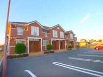 フェリーチェⅡの外観写真