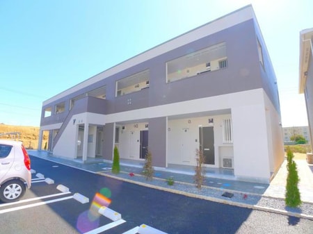 高尾崎NEW TOWN La・Terre F外観写真