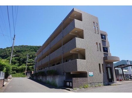 アズールシャイン外観写真