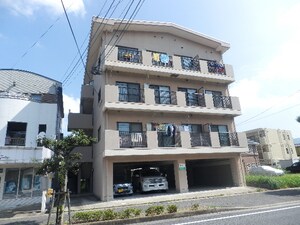 Is house外観写真