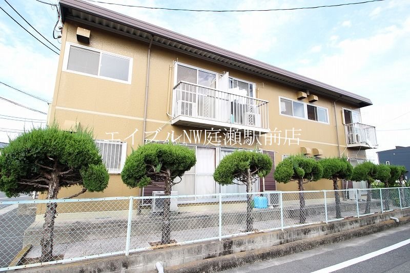 プレジール中野屋　B棟