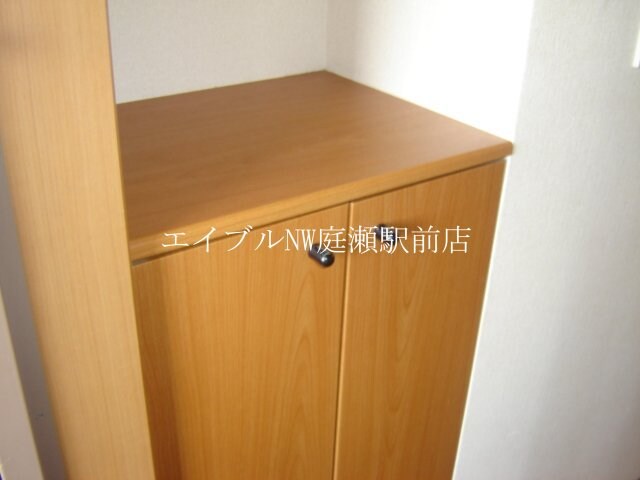 物件内観写真24　(収納)