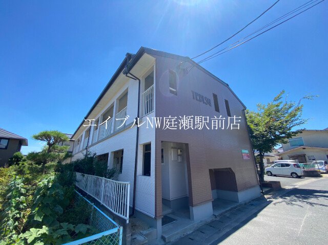 小山エビスコーポ