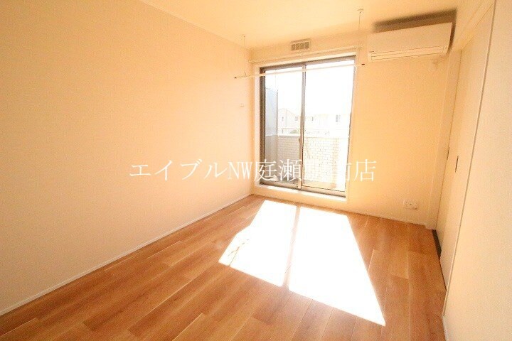 物件内観写真11　(類似物件)