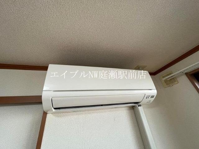 物件内観写真17　(エアコン（２台付き）)