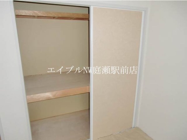 収納(収納)