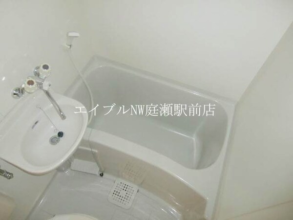 バス／シャワールーム等(広々お風呂)