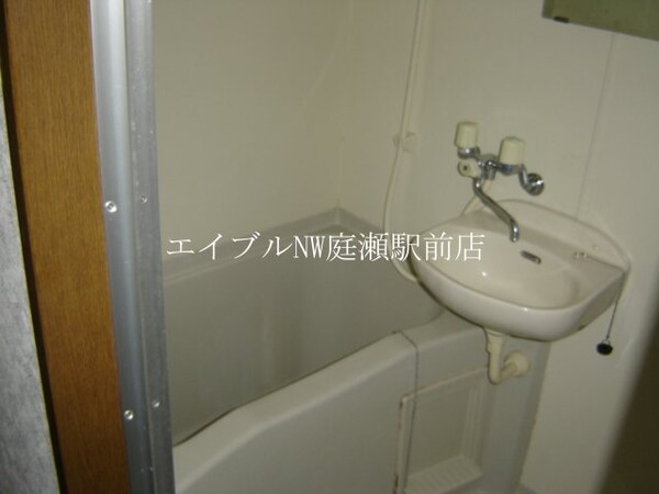 バス／シャワールーム等(バス、洗面)