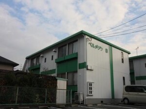 ベルメゾン西市B外観写真