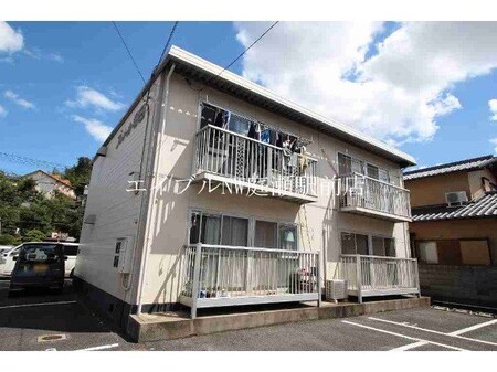 プレジール堀田　2号棟外観写真