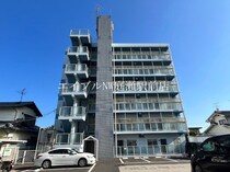 スカイロードの外観写真