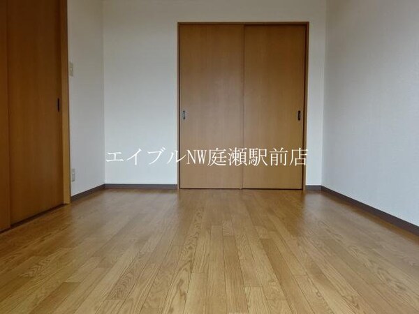 南洋室