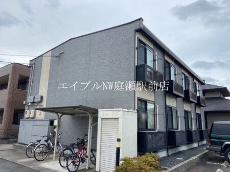 レオパレスさくらや外観写真