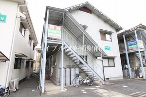 コーポ85中棟外観写真