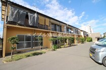 向陽荘　西棟の外観写真