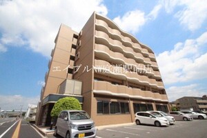 シオン北長瀬外観写真