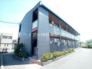 レオパレス平吉外観写真
