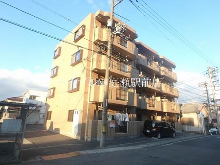 ピュアライフ津高外観写真