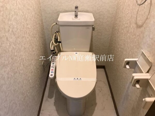 トイレ(シャワー付トイレ)