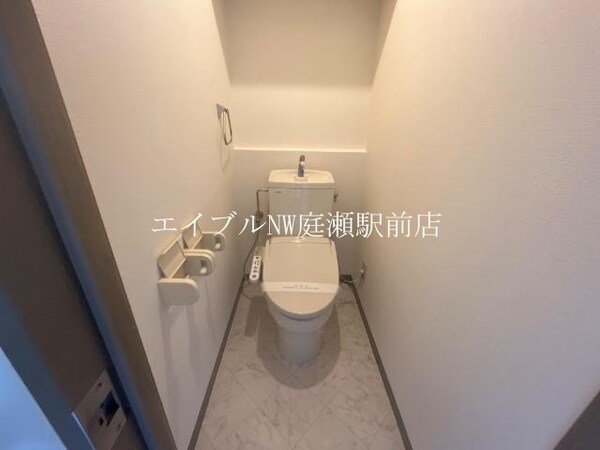 トイレ(シャワー付トイレ)