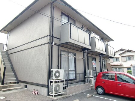 フォレスト庭瀬　A棟外観写真