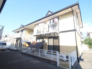 アンビシャス・キシ　Ａ棟外観写真